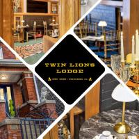 The Twin Lions: Bespoke Travel Lodge w/ Speakeasy*，位于芝加哥洛根广场的酒店