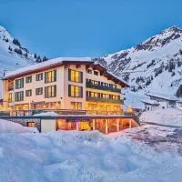 Arlberg Stuben - das kleine, feine Hotel，位于施图本阿尔贝格的酒店