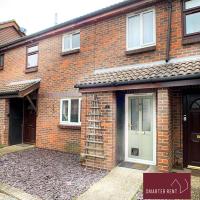 2 Bed House with Garden, Woking