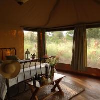 Ikweta Safari Camp，位于MauaMulika Lodge Airport - JJM附近的酒店