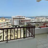 Elegant and Panoramic 3-Bedroom in Central Tangier，位于丹吉尔Municipal Beach的酒店