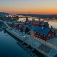 Marina Grudziądz，位于格鲁德柴兹的酒店