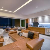 Luxurious Penthouse in Puerto Vallarta，位于巴亚尔塔港古斯塔沃·迪亚斯·欧勒达斯机场 - PVR附近的酒店
