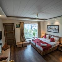 Hotel Gracia golf，位于古尔冈高尔夫球场路的酒店