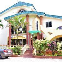 Tourist Castle Hotel and Suites，位于卡拉巴尔Calabar Airport - CBQ附近的酒店