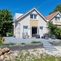 Prachtige vakantievilla aan IJsselmeer Makkum，位于玛库姆Beach Resort Makkum的酒店