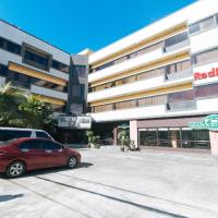 RedDoorz Plus @ Holiday Plaza Tuguegarao City，位于土格加劳的酒店