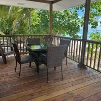 Parea Lodge Huahine Bungalow 1#MAHANA，位于Parea的酒店