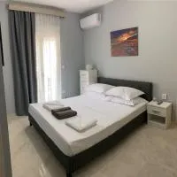 Umbrella Apartment，位于佩雷亚的酒店
