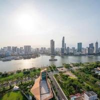 Panoramic River View, Saltwater Pool in Saigon CBD，位于胡志明市Thu Thiem的酒店