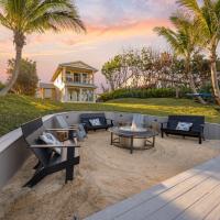Luxury Oceanfront Vacation Home in Cocoa Beach 5 Bedrooms, Game Room & Direct Beach Access，位于可可比奇的酒店