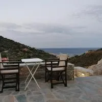 Heliopetra Sea View Studios，位于阿约伊阿波斯托洛伊的酒店