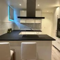 Home for your trip 10 minutes from Oslo airport with free parking，位于Klofta的酒店