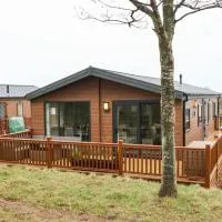 Woodpecker Lodge，位于邓巴的酒店