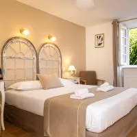 Demeures & Châteaux - Hôtel de la porte Saint-Malo - DINAN,位于迪南的酒店