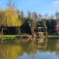 La Chevannaise - Chambre d'Hôtes proche d'Auxerre，位于Chevannes的酒店