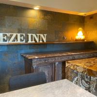 EZE Inn Boutique Hotel，位于埃塞萨皮斯塔里尼部长机场 - EZE附近的酒店