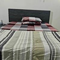 Bright and Cozy Room with Free Parking，位于埃德蒙顿Northeast Edmonton的酒店