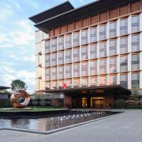广州白云国际会议中心越秀万豪酒店，位于广州的酒店