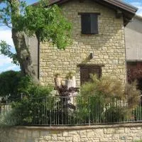 La casina-Maisonette,位于Serramazzoni的酒店