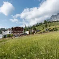 Moseralm Dolomiti Hideaway，位于新黎凡特的酒店