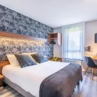 Logis Hôtel Restaurant Le Sainte Mère，位于圣梅尔埃格利斯的酒店
