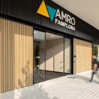 AMRO PAMPLONA Residencia de estudiantes，位于潘普洛纳潘普洛纳机场 - PNA附近的酒店