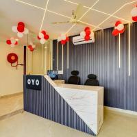 Super OYO Flagship Red Diamond Hotel，位于加济阿巴德Hindon Airport - HDO附近的酒店