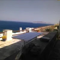 Sea View Tinos Apartment，位于Lichnaftia的酒店