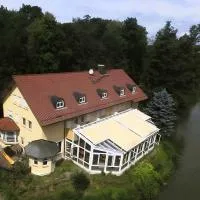 Hotel-Restaurant-Gondelfahrt，位于Oppach的酒店