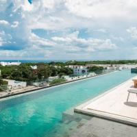 2BED 3BATH 2 blks 5th beach shop，位于普拉亚卡门Playa del Carmen National Airport - PCM附近的酒店