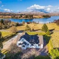 Brackenbrae Holiday Cottage，位于阿卡莱克的酒店