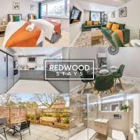 HUGE 5 Bed 3 Bath House For Contractors & Families, X2 FREE PARKING, FREE WiFi & Netflix By REDWOOD STAYS，位于法恩伯勒范堡罗机场 - FAB附近的酒店