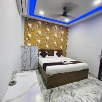 Hotel 7 star，位于印多尔印多尔机场 - IDR附近的酒店