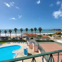 Algarve Nook Apartments - Coral do Vau ***，位于波尔蒂芒的酒店