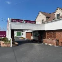Arbor Inn Motor Lodge - Weymouth，位于韦茅斯的酒店
