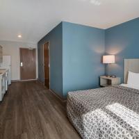 WoodSpring Suites Fort Myers - Cape Coral，位于迈尔斯堡佩吉机场 - FMY附近的酒店