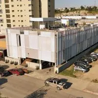 Hotel Brecha，位于提华纳的酒店