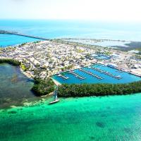 Sunshine Key RV Resort & Marina，位于大松礁岛的酒店