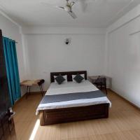 OYO Naveen Residancy，位于古尔冈IMT Manesar的酒店