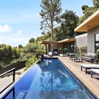 Stunning 5 Bedroom Villa with Private Pool，位于洛杉矶Bel Air 的酒店