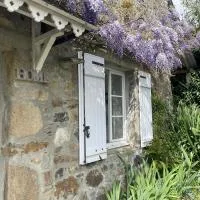 Studio indépendant avec jardin privatif，位于Le Lorey的酒店