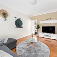 Aircabin - North Ryde - Sydney - 4 Beds House，位于悉尼北莱德的酒店