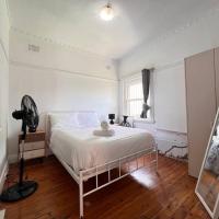 Budget 1 bedroom unit near Maroubra Beach，位于悉尼马鲁巴的酒店