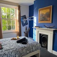 Camden Town Quirky Cosy Flat，位于伦敦肯特镇的酒店