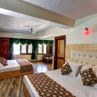 Hotel Highway Inn Manali - Luxury Stay - Excellent Service - Parking Facilities，位于马拉里Mall Road的酒店