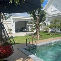 Villa for rent in Tra Vinh City，位于Xóm Vàng的酒店