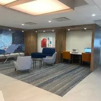 Holiday Inn Express & Suites Elyria by IHG，位于伊利里亚的酒店