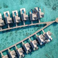 Sirru Fen Fushi Private Lagoon Resort Maldives，位于Shaviyani AtollFunadhoo Airport - FND附近的酒店