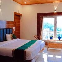 HOTEL THE PINE VILLA MUSSOORIE，位于穆索里的酒店